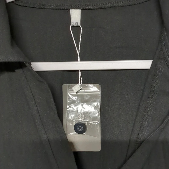 Women's Summer Casual Short Sleeve Button Down Short Romper NWT 2X - Picture 3 of 5